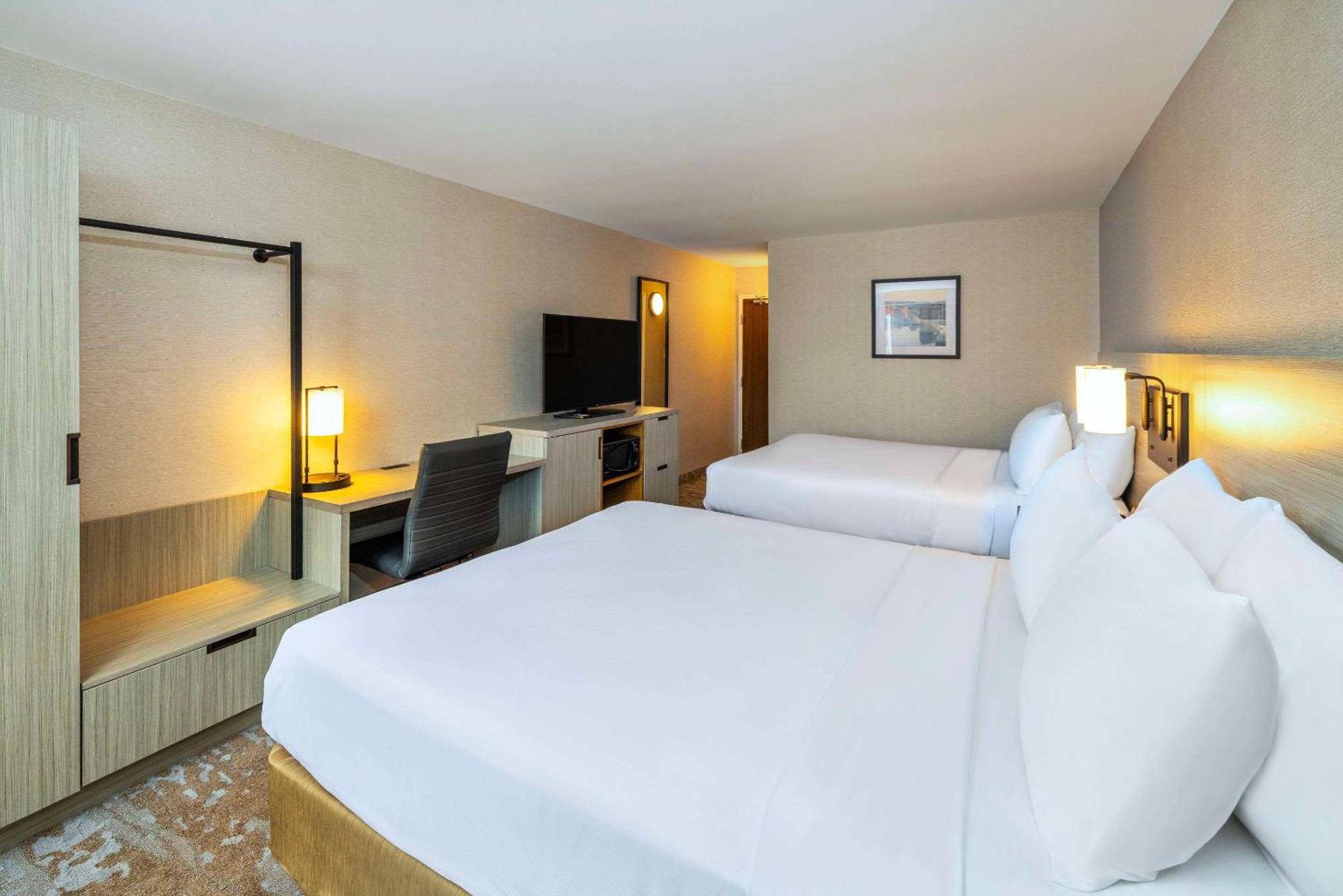 Comfort Inn Amherst Bagian luar foto