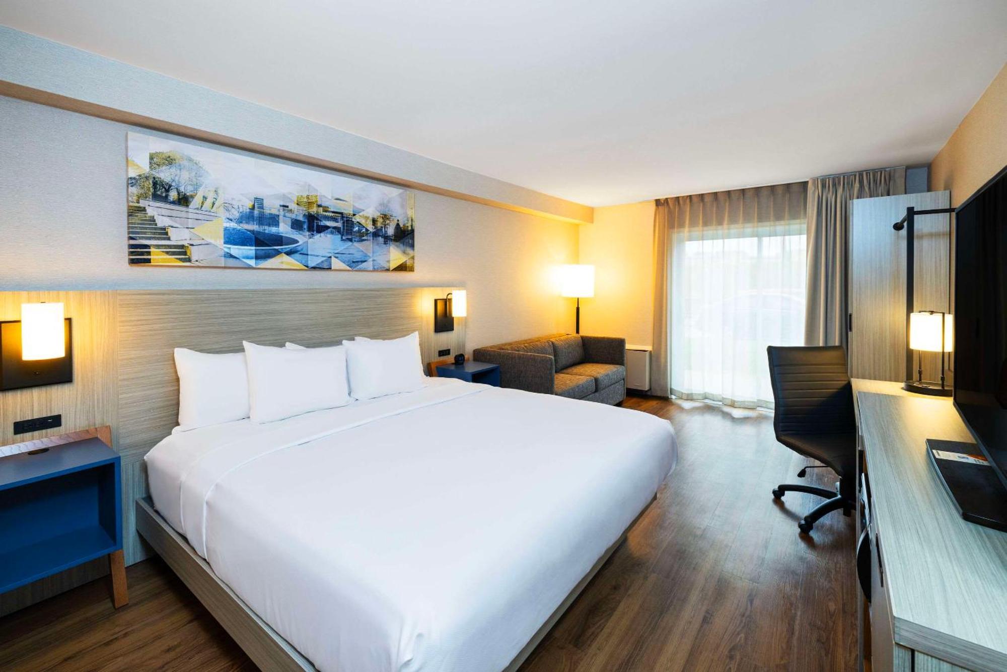 Comfort Inn Amherst Bagian luar foto