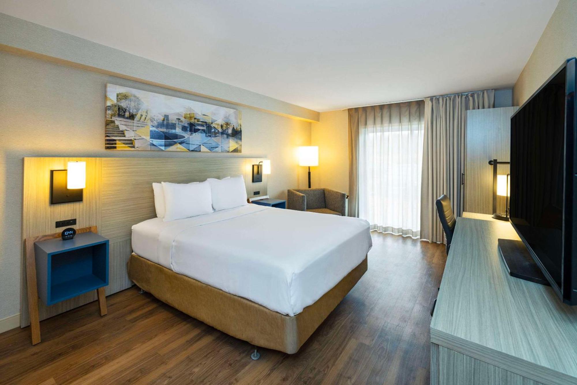 Comfort Inn Amherst Bagian luar foto