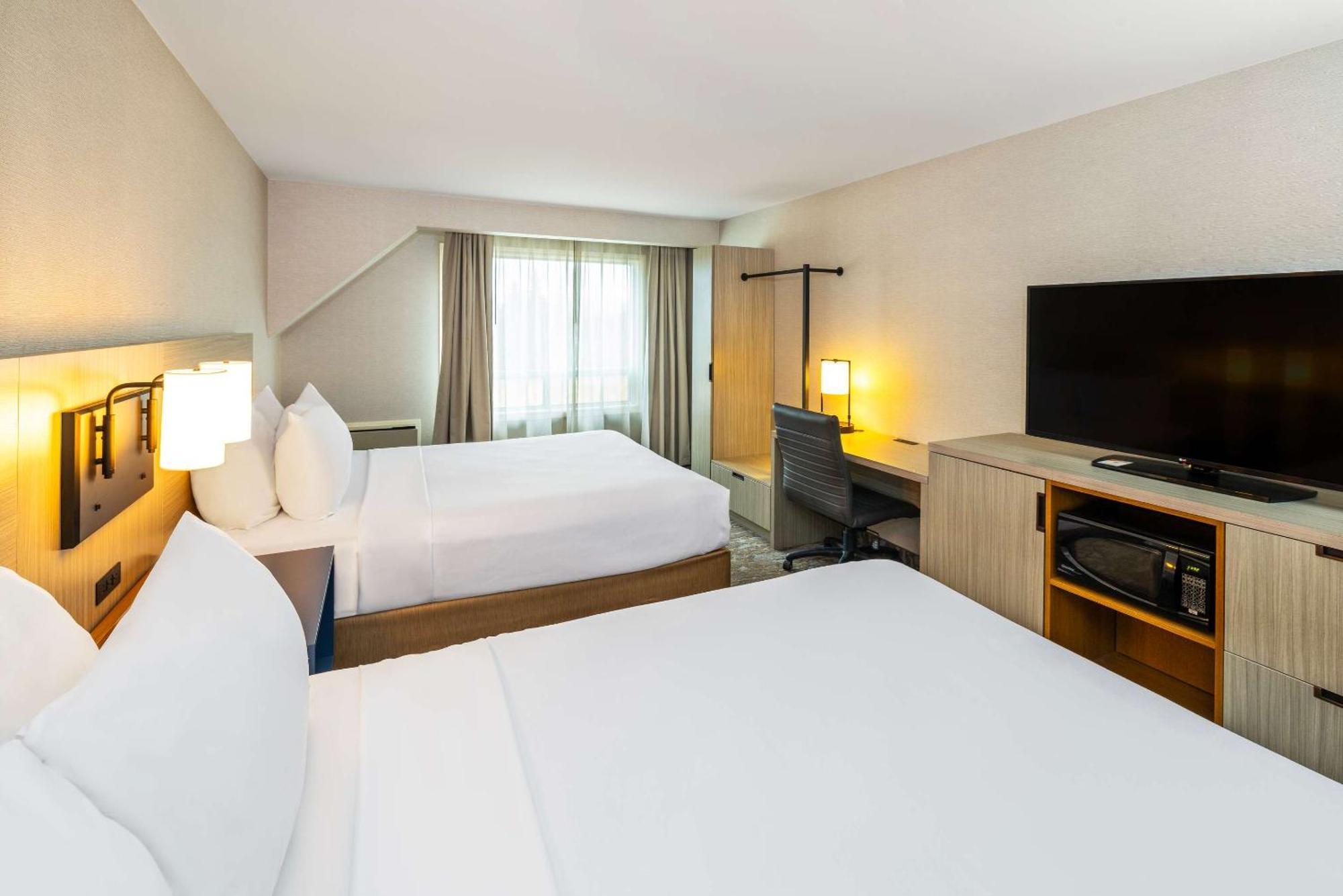 Comfort Inn Amherst Bagian luar foto