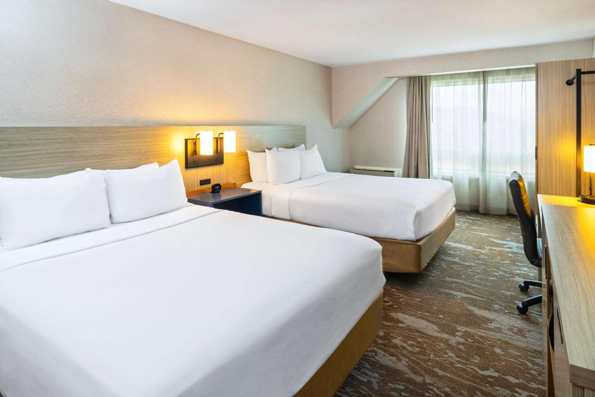 Comfort Inn Amherst Bagian luar foto